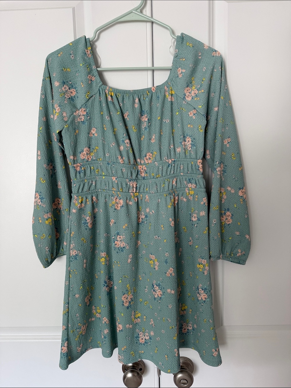 art class Sage Green Floral Long-Sleeve Casual Dress
